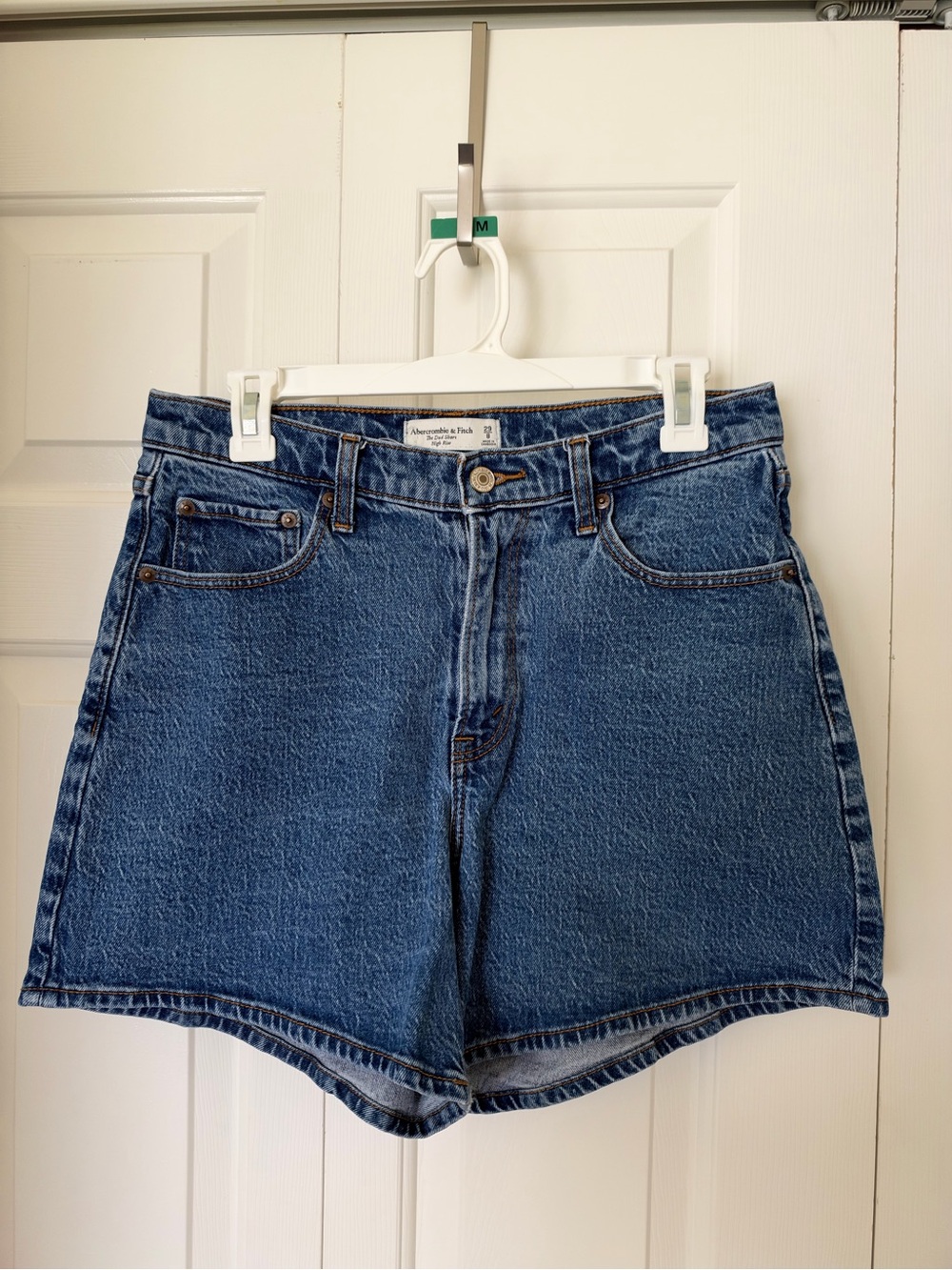 Curve Love High Rise Dad Short